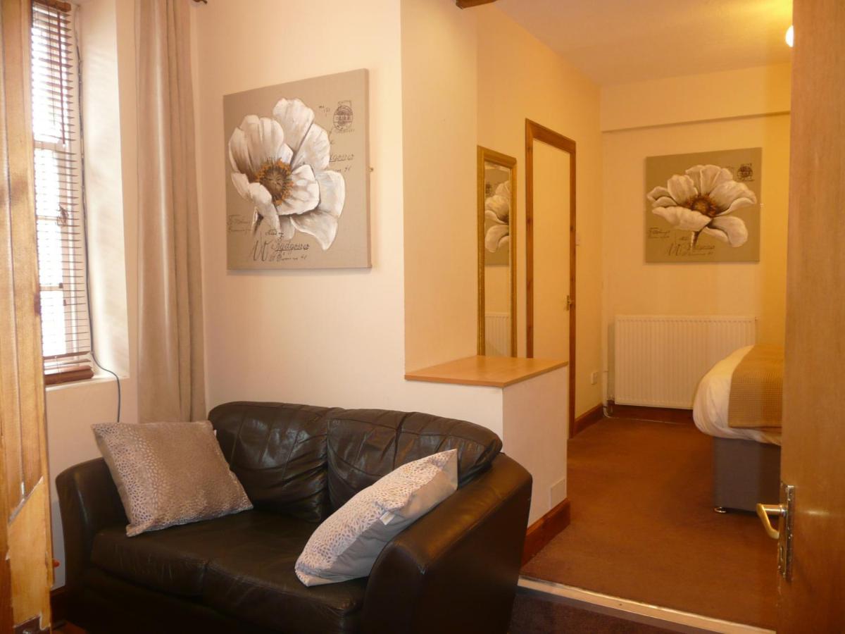 Noble Lands Hotel Wooler Eksteriør billede